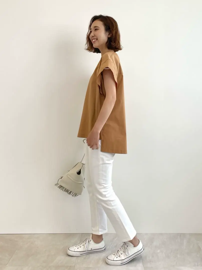 23区 秋葉 コーディネート画像