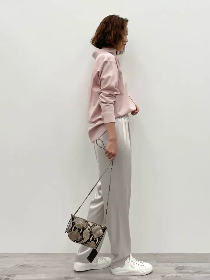 23区 秋葉 コーディネート画像