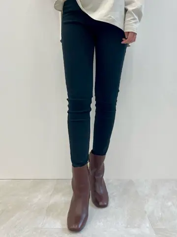 23区 秋葉 コーディネート画像