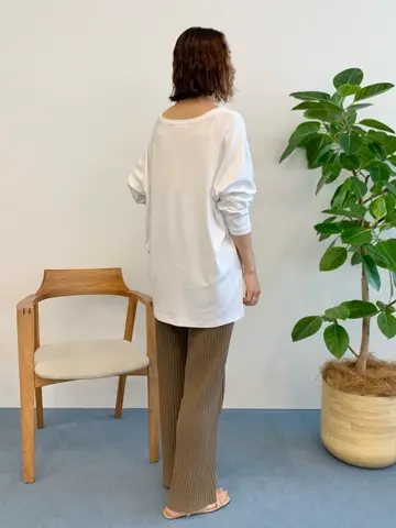 23区 秋葉 コーディネート画像