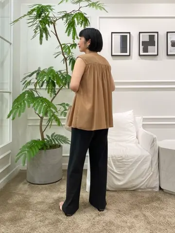 23区 岡本 コーディネート画像