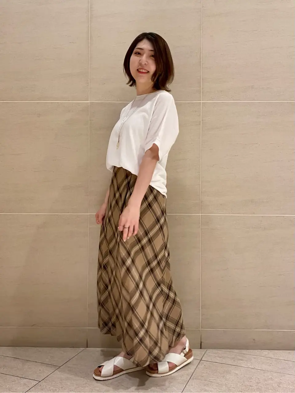  スタッフy コーディネート画像