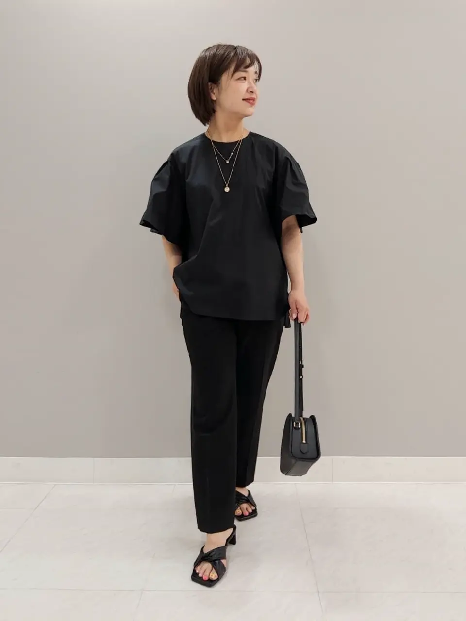  阿多 コーディネート画像