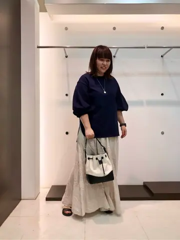 23区 yama コーディネート画像