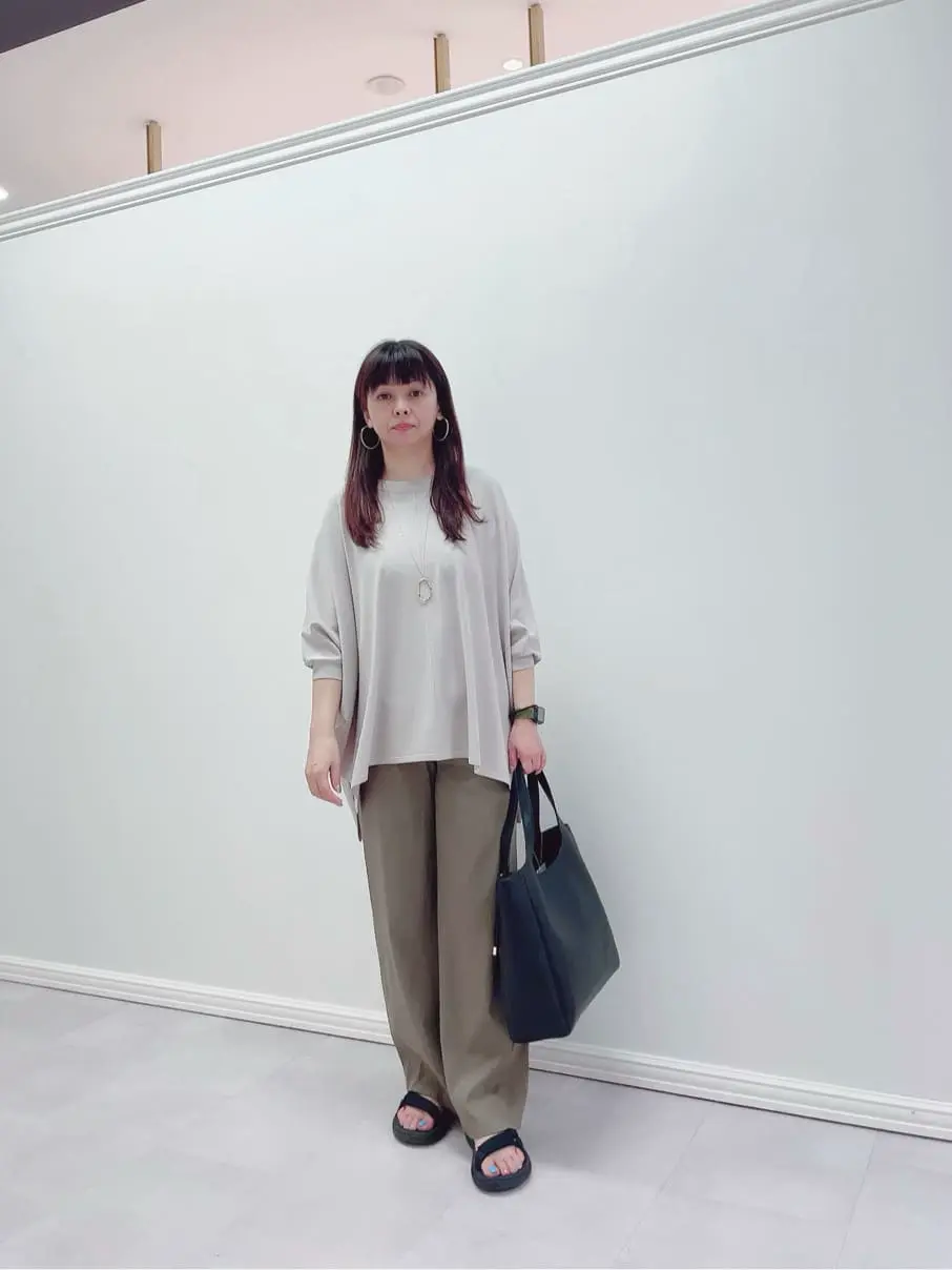  スタッフ コーディネート画像