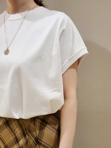 23区 スタッフ. コーディネート画像