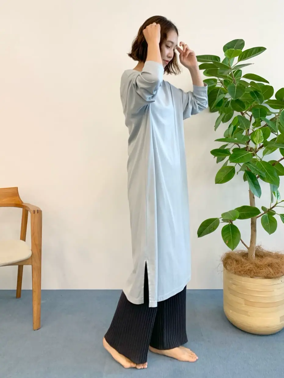 23区 秋葉 コーディネート画像