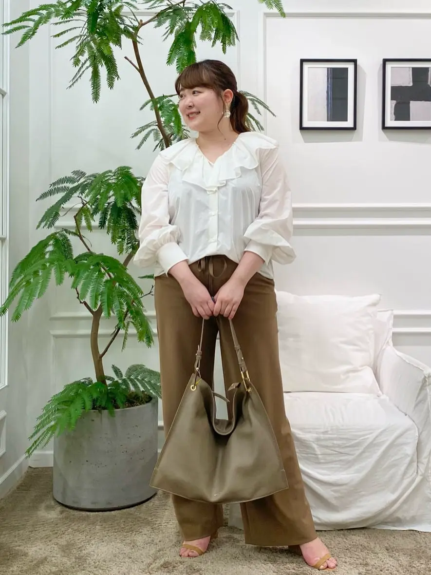 23区 藤原 コーディネート画像