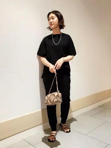 23区 伊藤 コーディネート画像