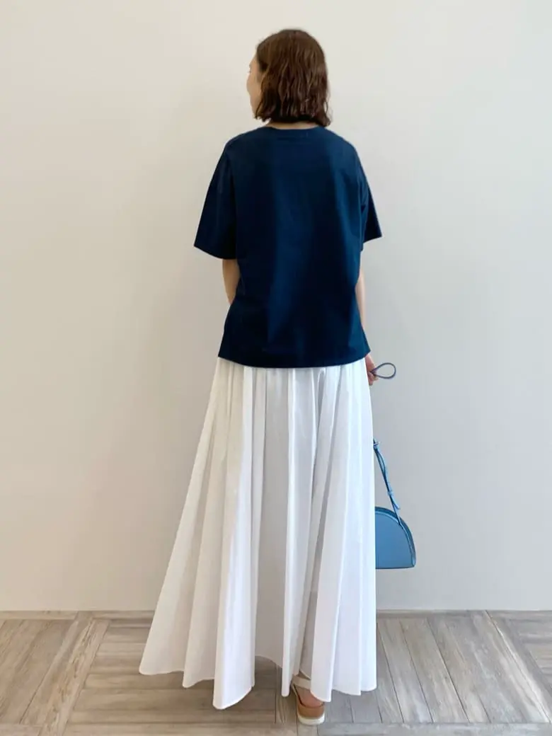 23区 秋葉 コーディネート画像