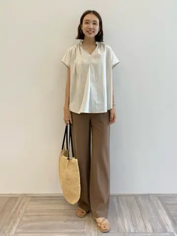 23区 秋葉 コーディネート画像