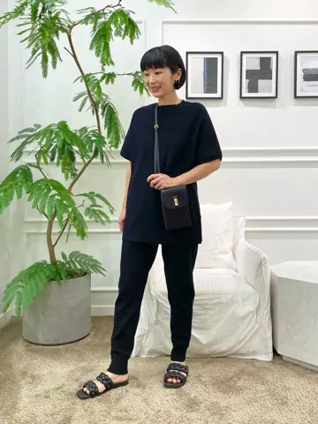 23区 岡本 コーディネート画像