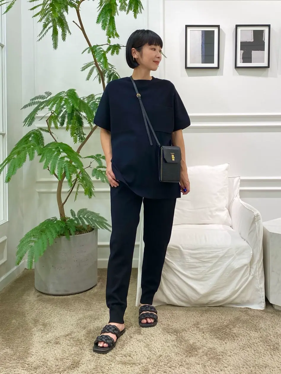 23区 岡本 コーディネート画像