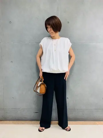 23区 スタッフ  コーディネート画像