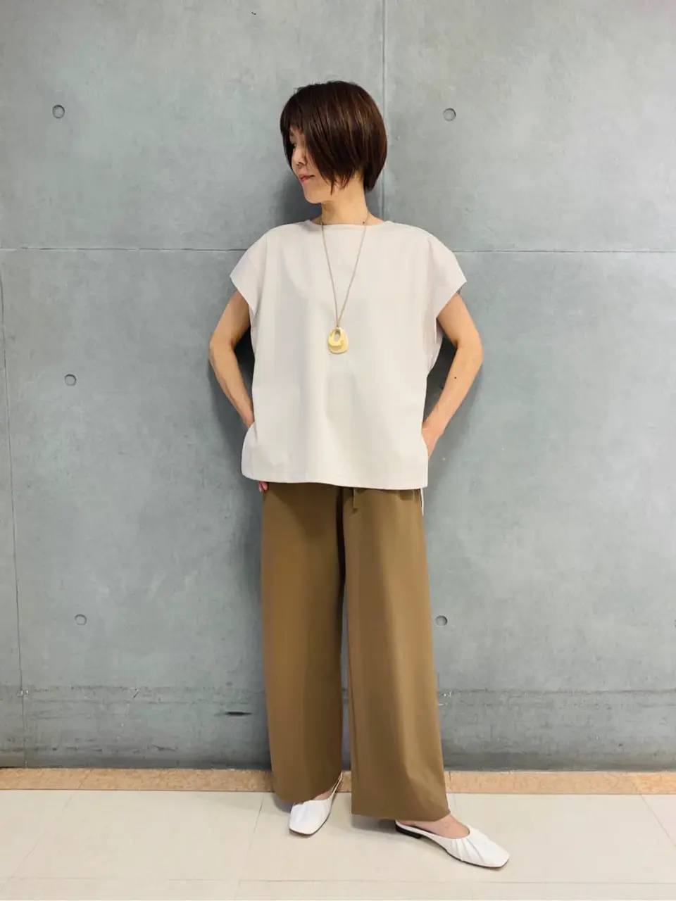  スタッフ  コーディネート画像