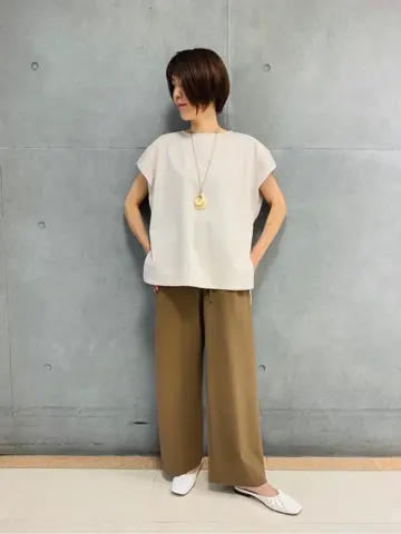 23区 スタッフ  コーディネート画像