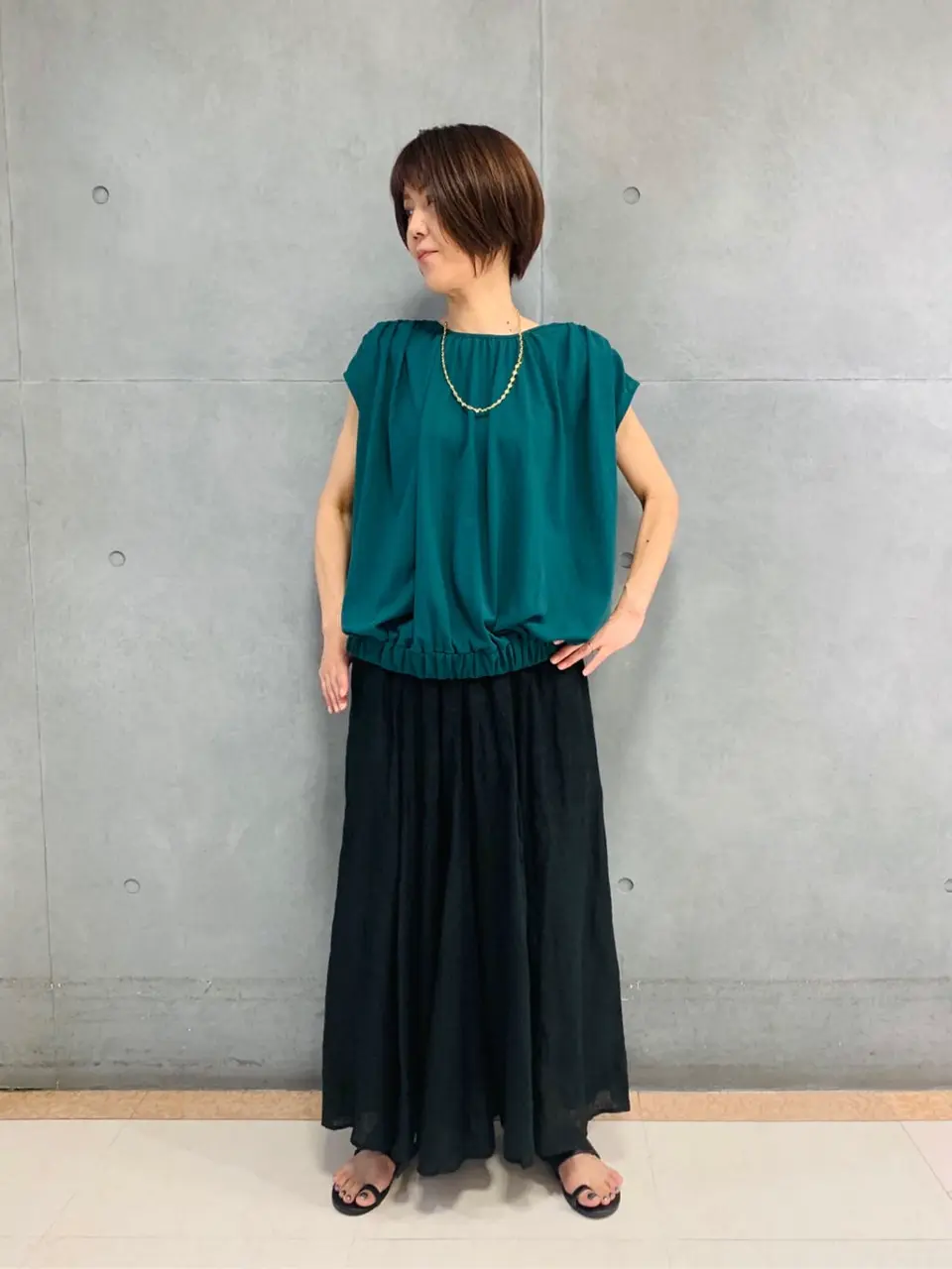  スタッフ  コーディネート画像