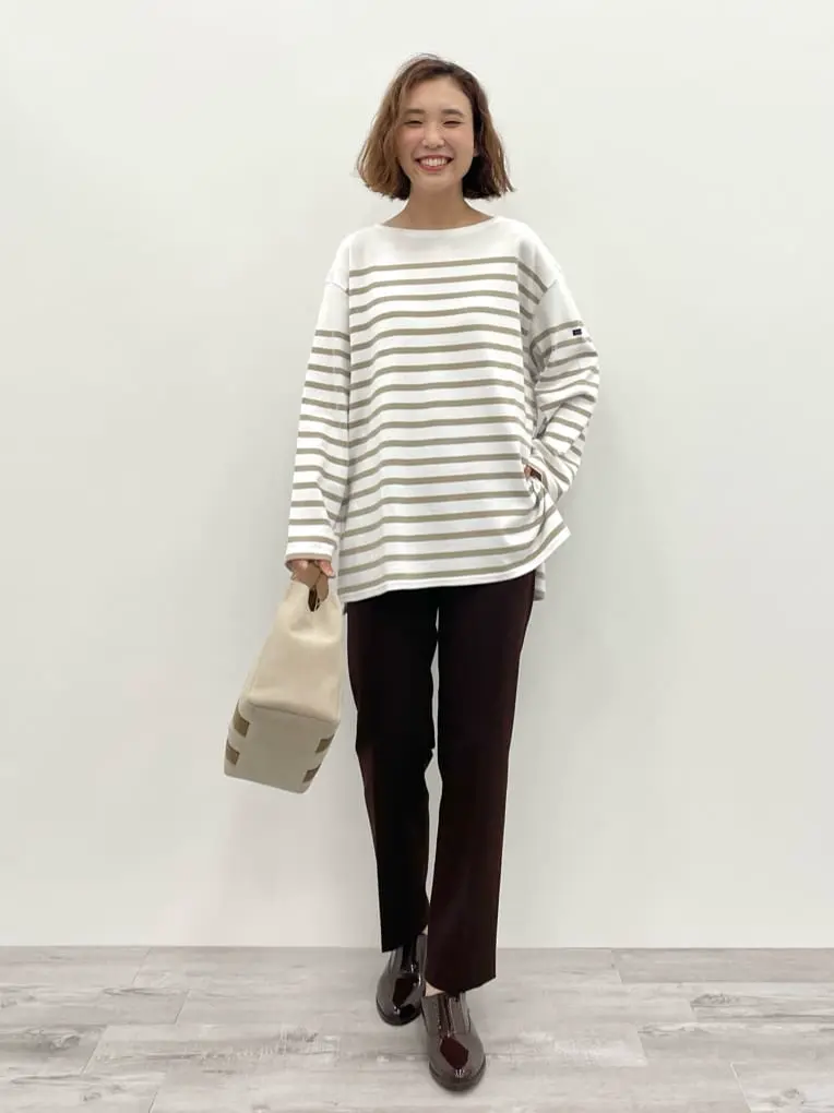 23区 秋葉 コーディネート画像