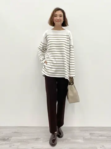 23区 秋葉 コーディネート画像