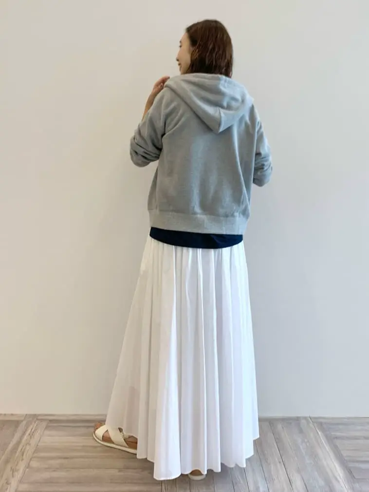 23区 秋葉 コーディネート画像