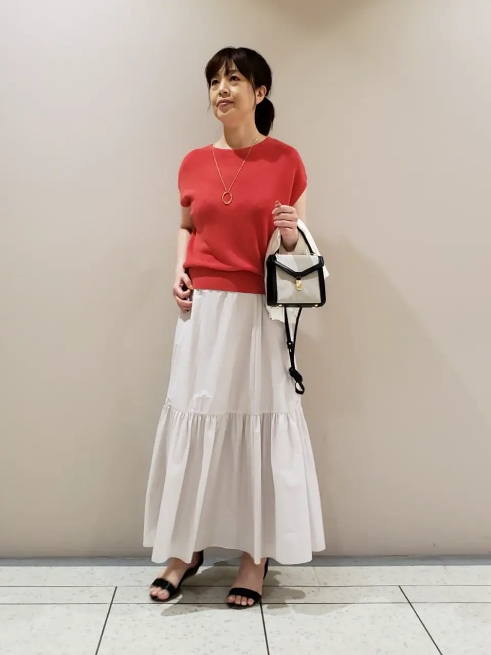  スタッフ コーディネート画像