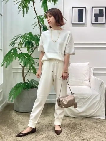 23区 前 コーディネート画像