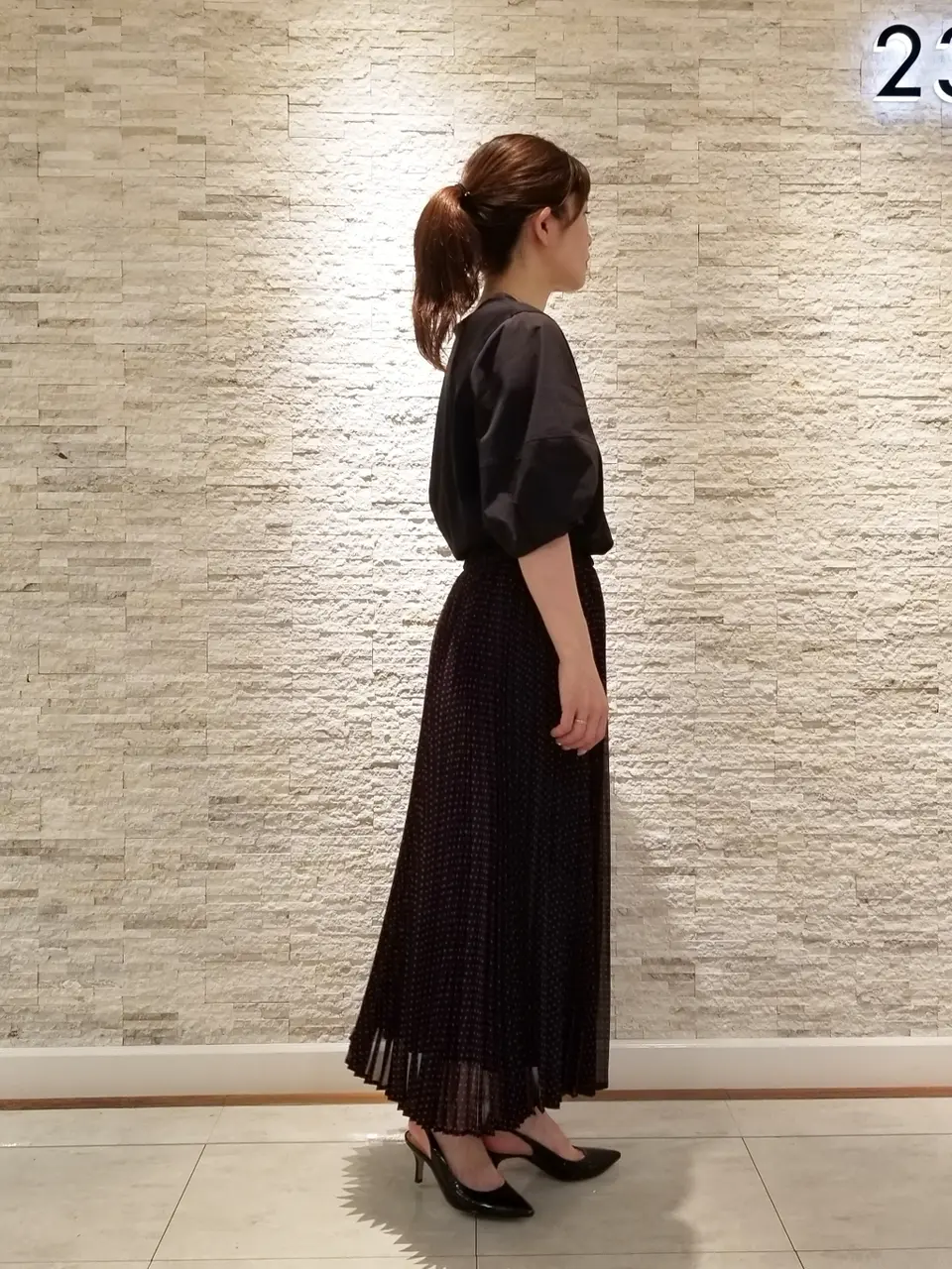 23区 MAKIKO コーディネート画像