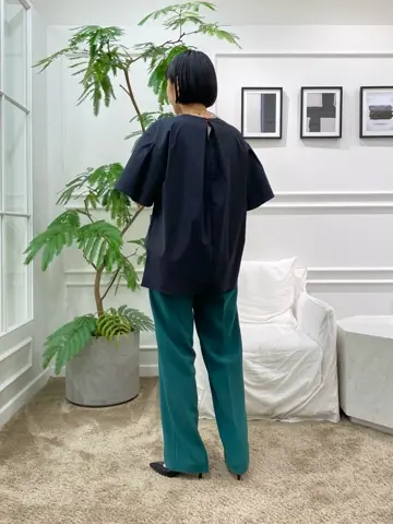 23区 岡本 コーディネート画像