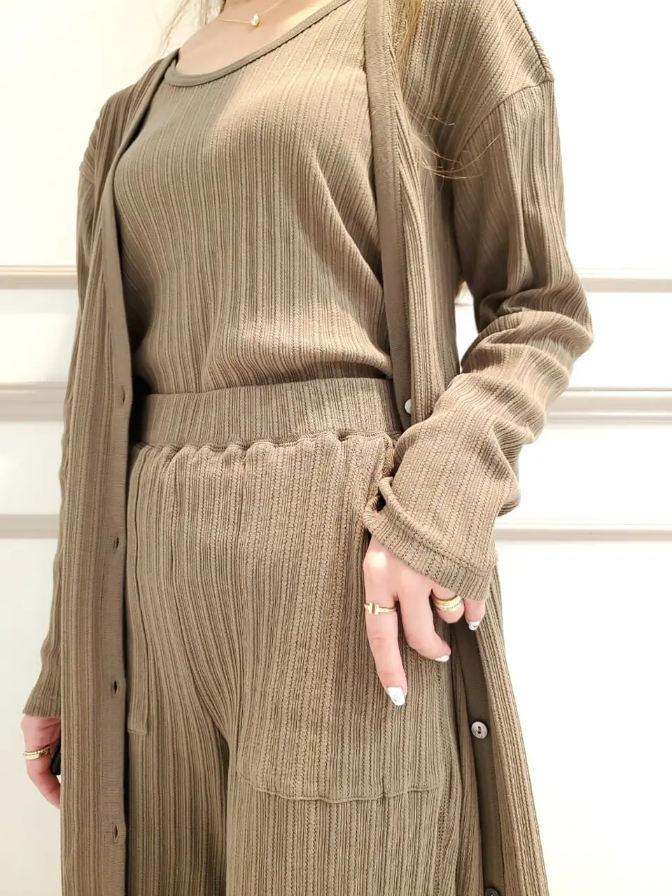 23区 濱地 コーディネート画像