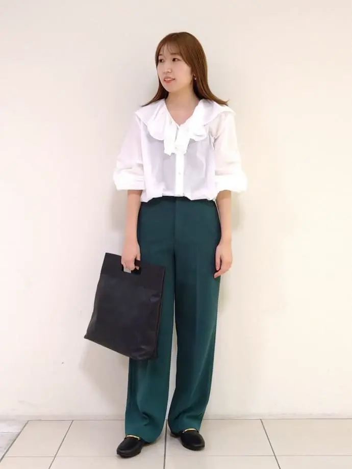  スタッフ コーディネート画像