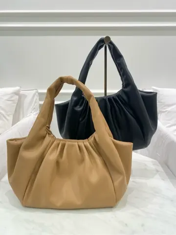 23区 藤原 コーディネート画像