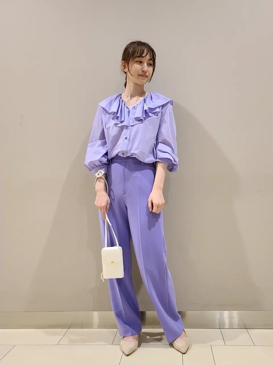  スタッフ. コーディネート画像