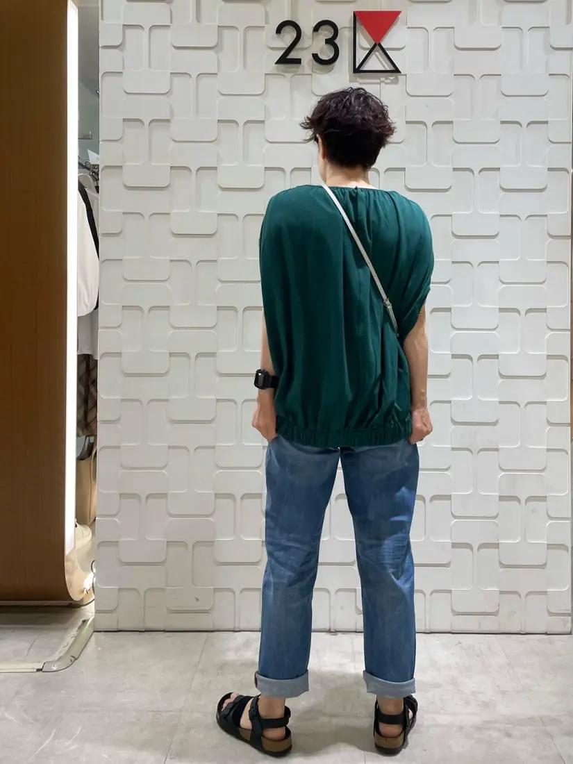 23区 スタッフ コーディネート画像