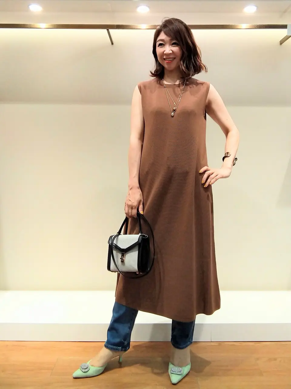  東 コーディネート画像