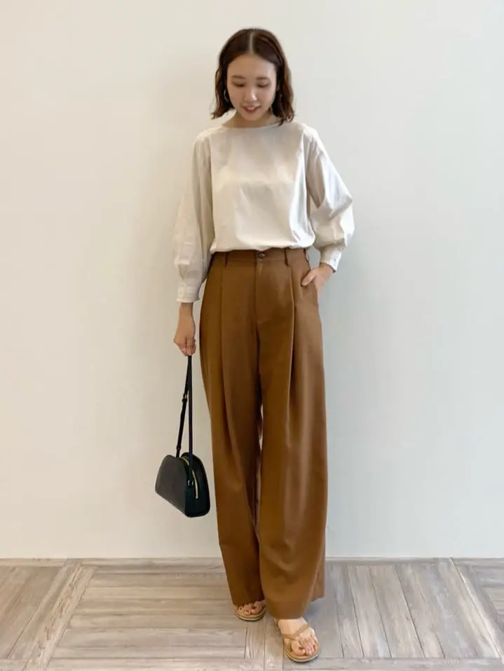 23区 秋葉 コーディネート画像