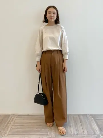 23区 秋葉 コーディネート画像