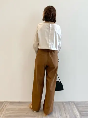 23区 秋葉 コーディネート画像