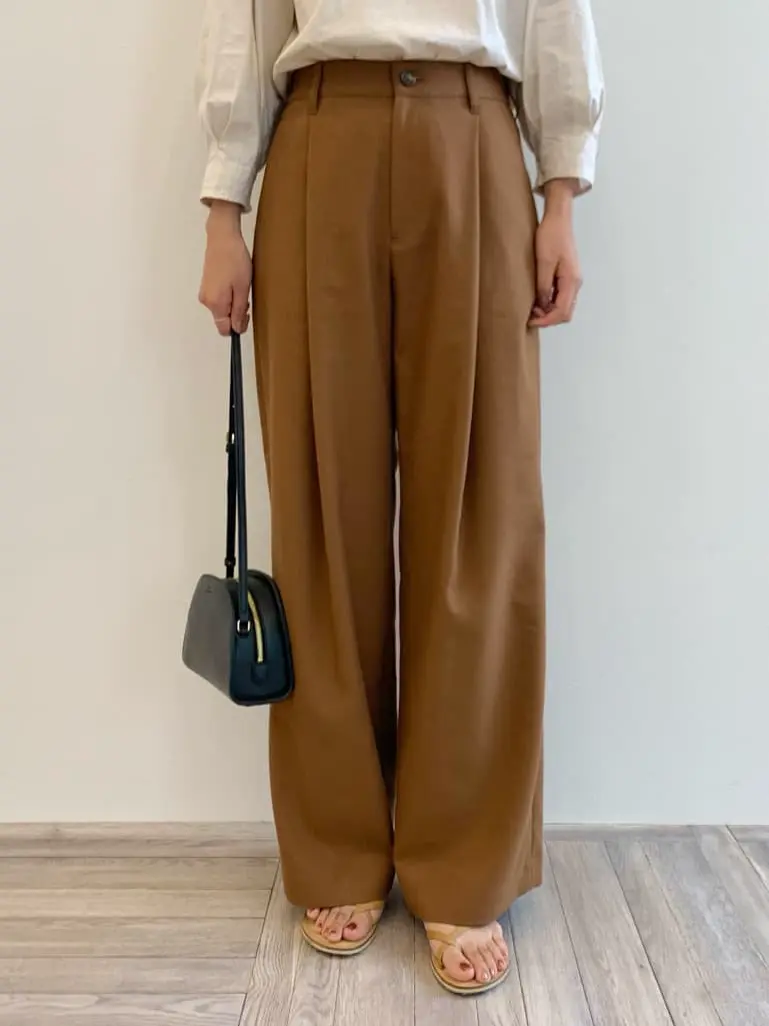 23区 秋葉 コーディネート画像