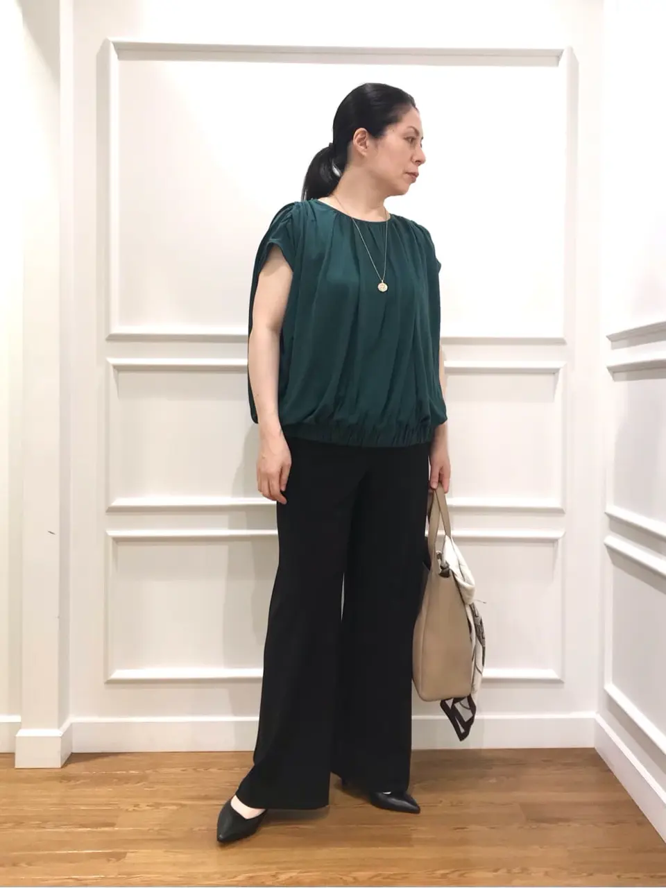  スタッフ コーディネート画像