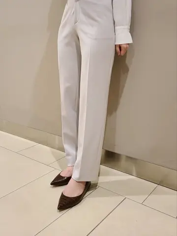 23区 スタッフ. コーディネート画像