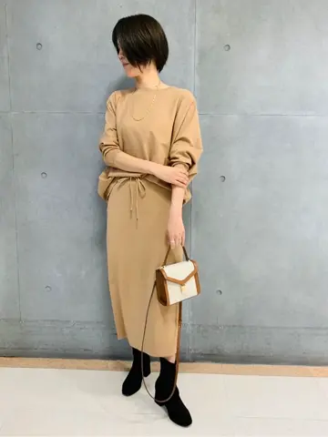 23区 スタッフ  コーディネート画像