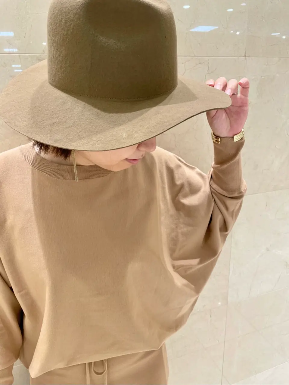 23区 野村 コーディネート画像