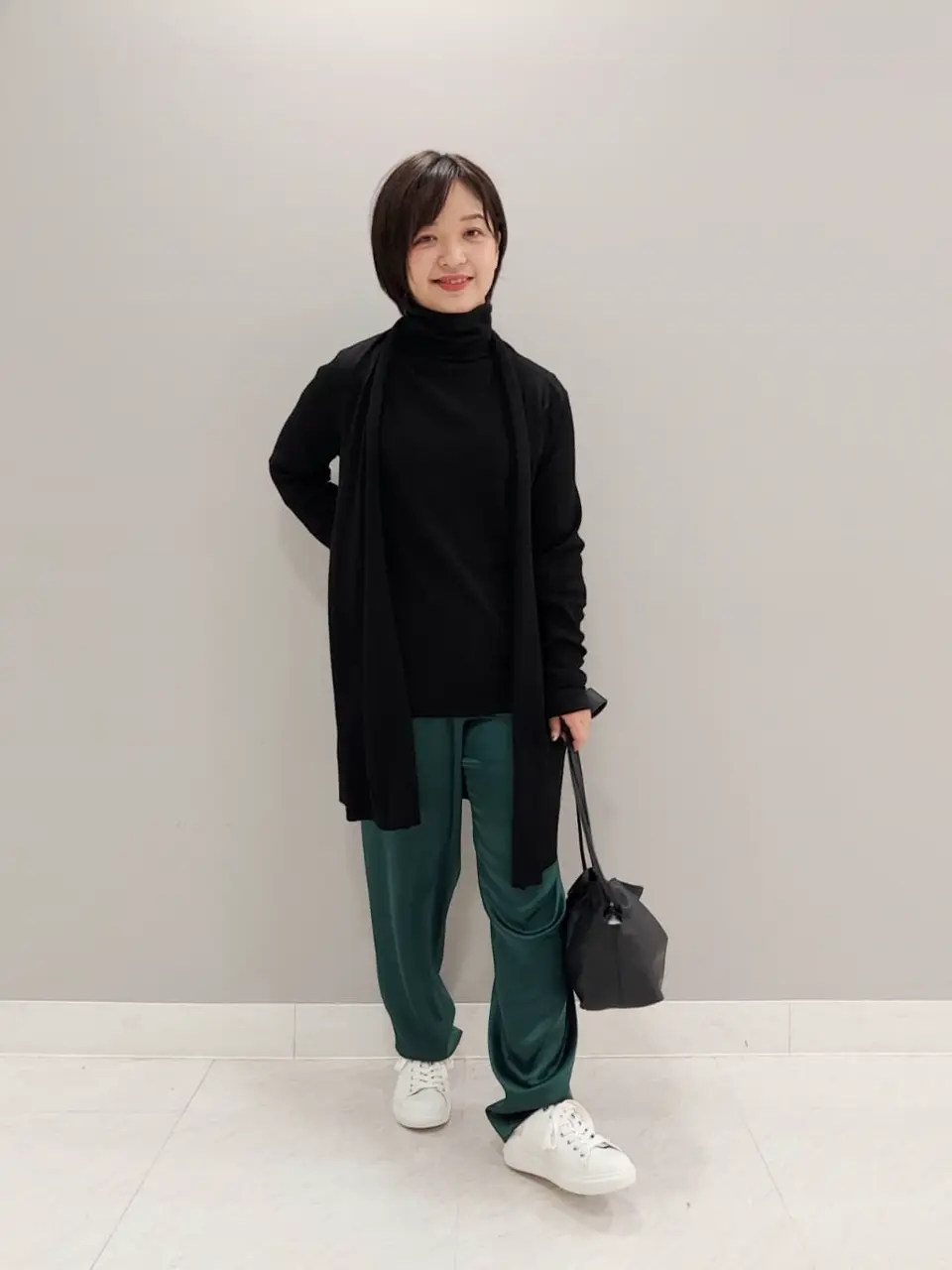  阿多 コーディネート画像