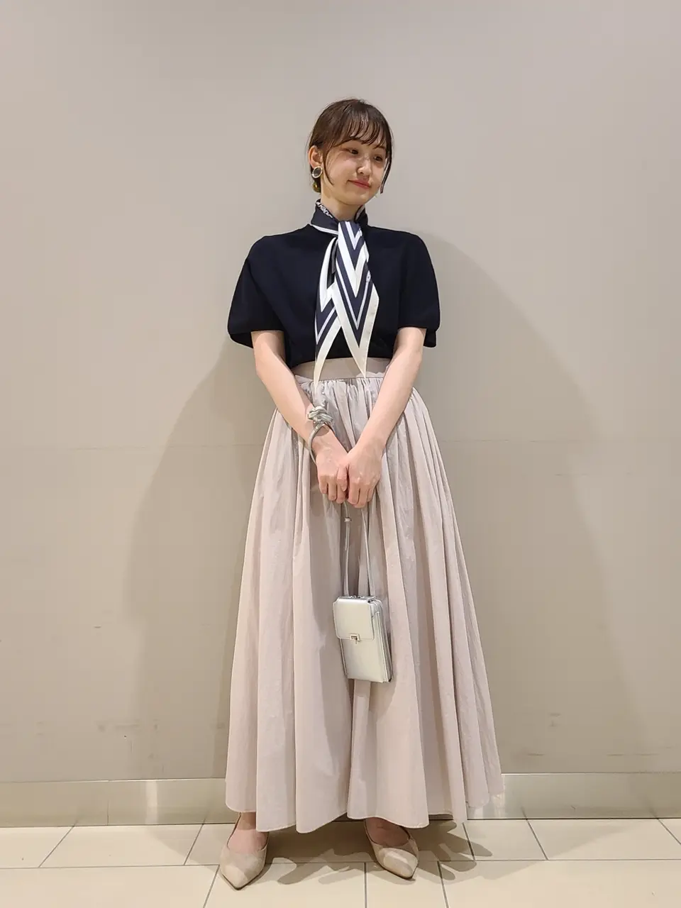  スタッフ. コーディネート画像