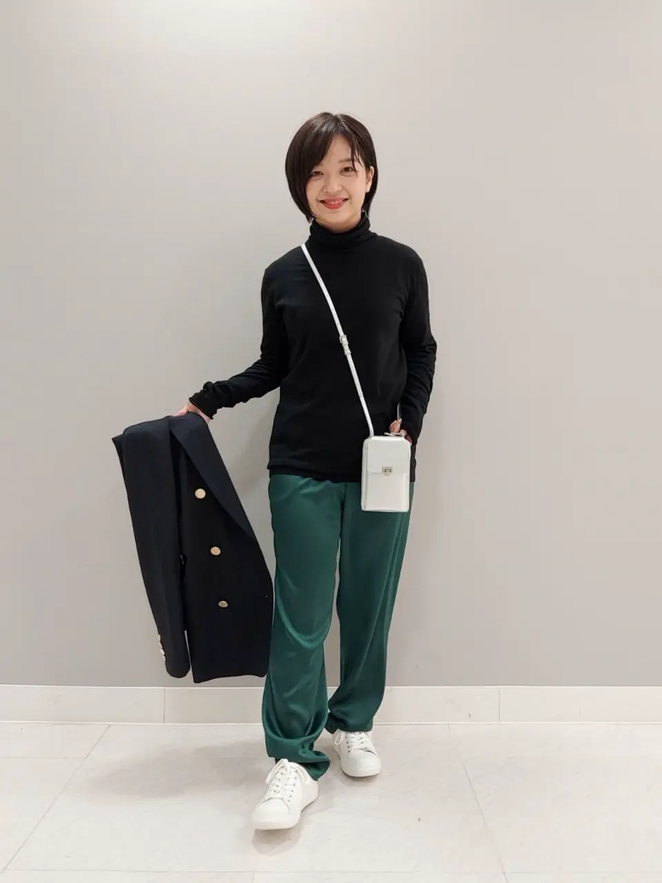  阿多 コーディネート画像