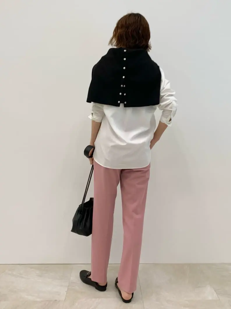 23区 秋葉 コーディネート画像