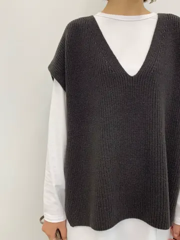 23区 秋葉 コーディネート画像