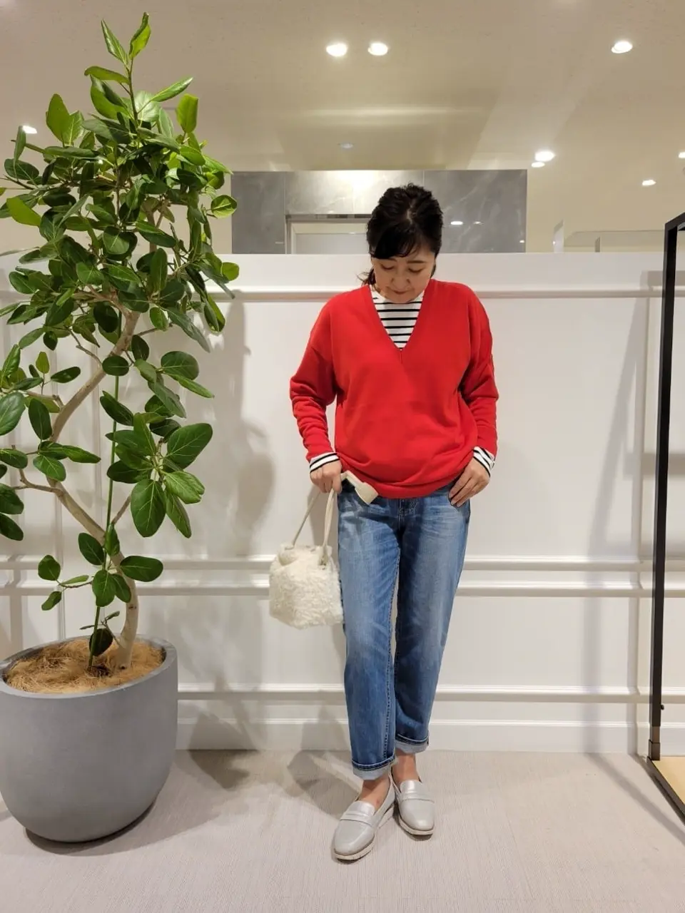  新保 コーディネート画像