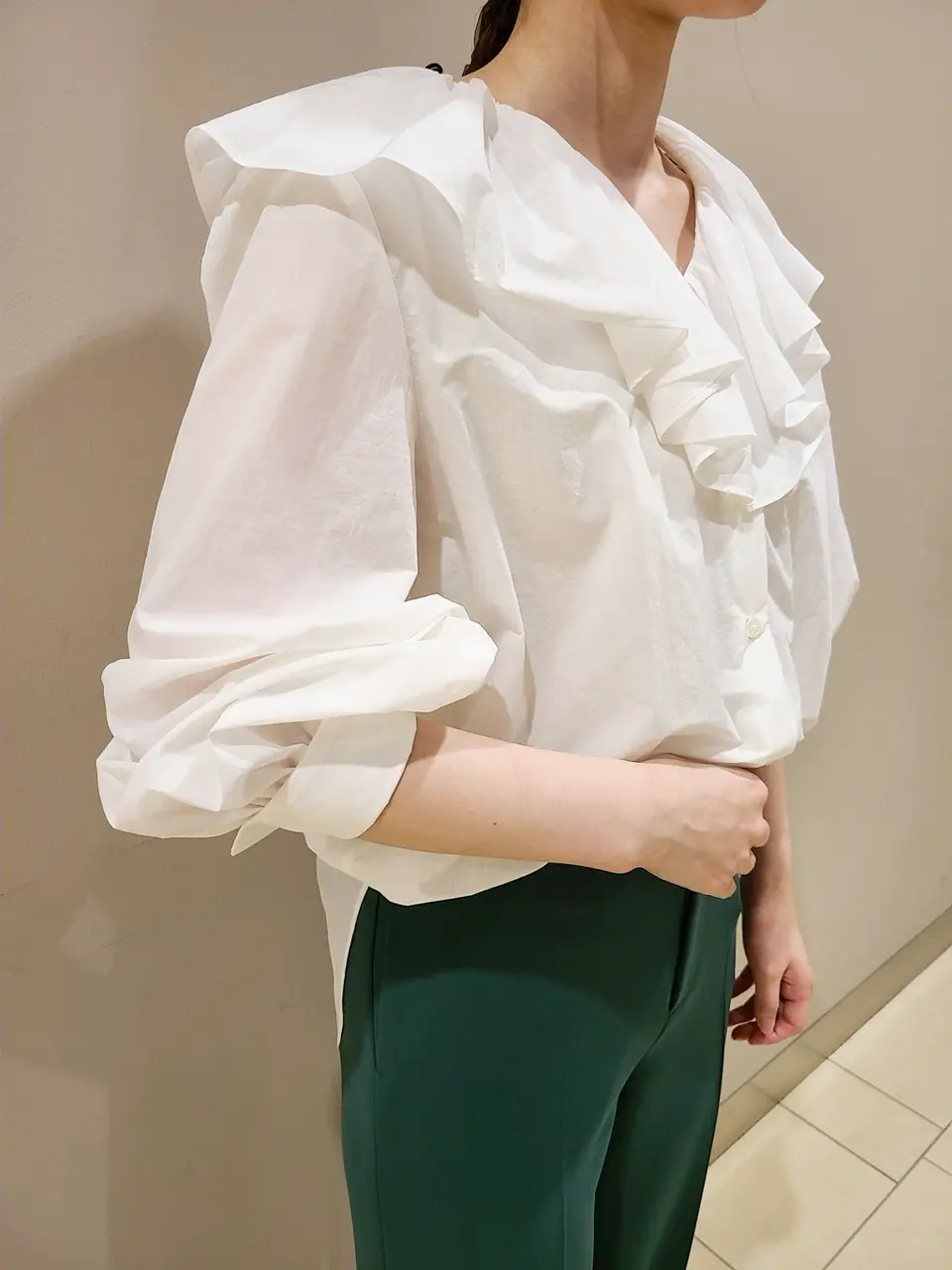 23区 スタッフ. コーディネート画像