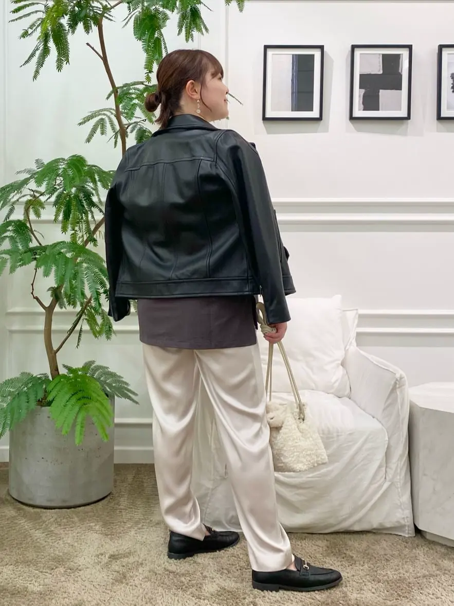 23区 藤原 コーディネート画像